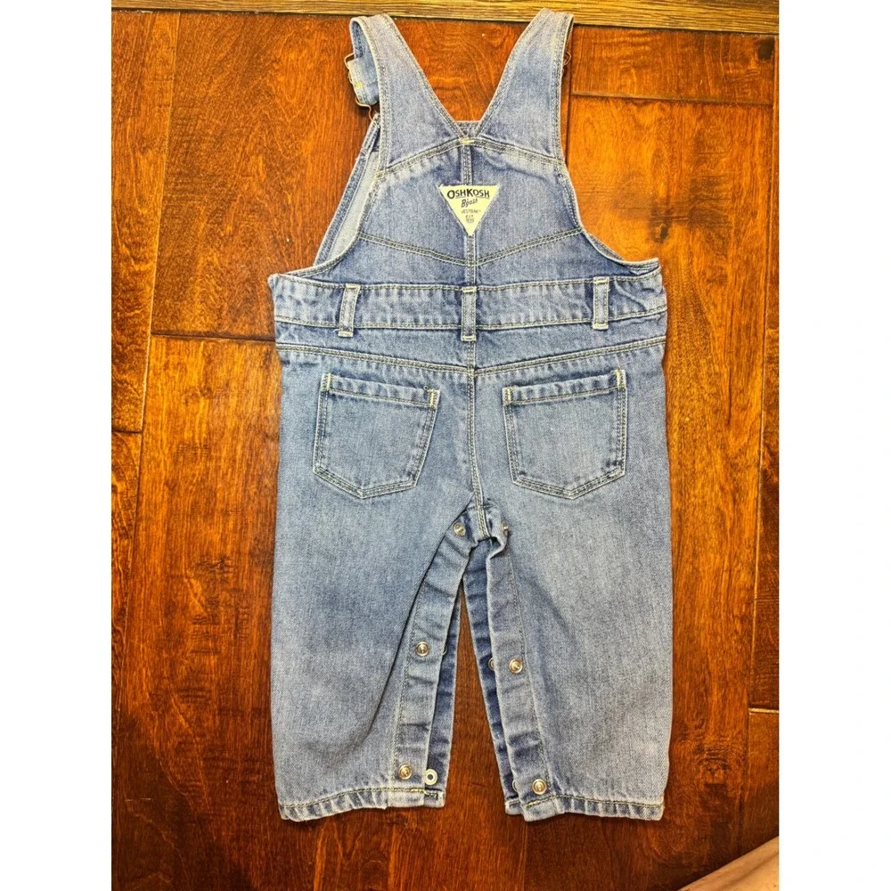 OshKosh Bgosh Girls Denim Butterfly‎ Overalls Light Wash 9M Baby Blue Jeans